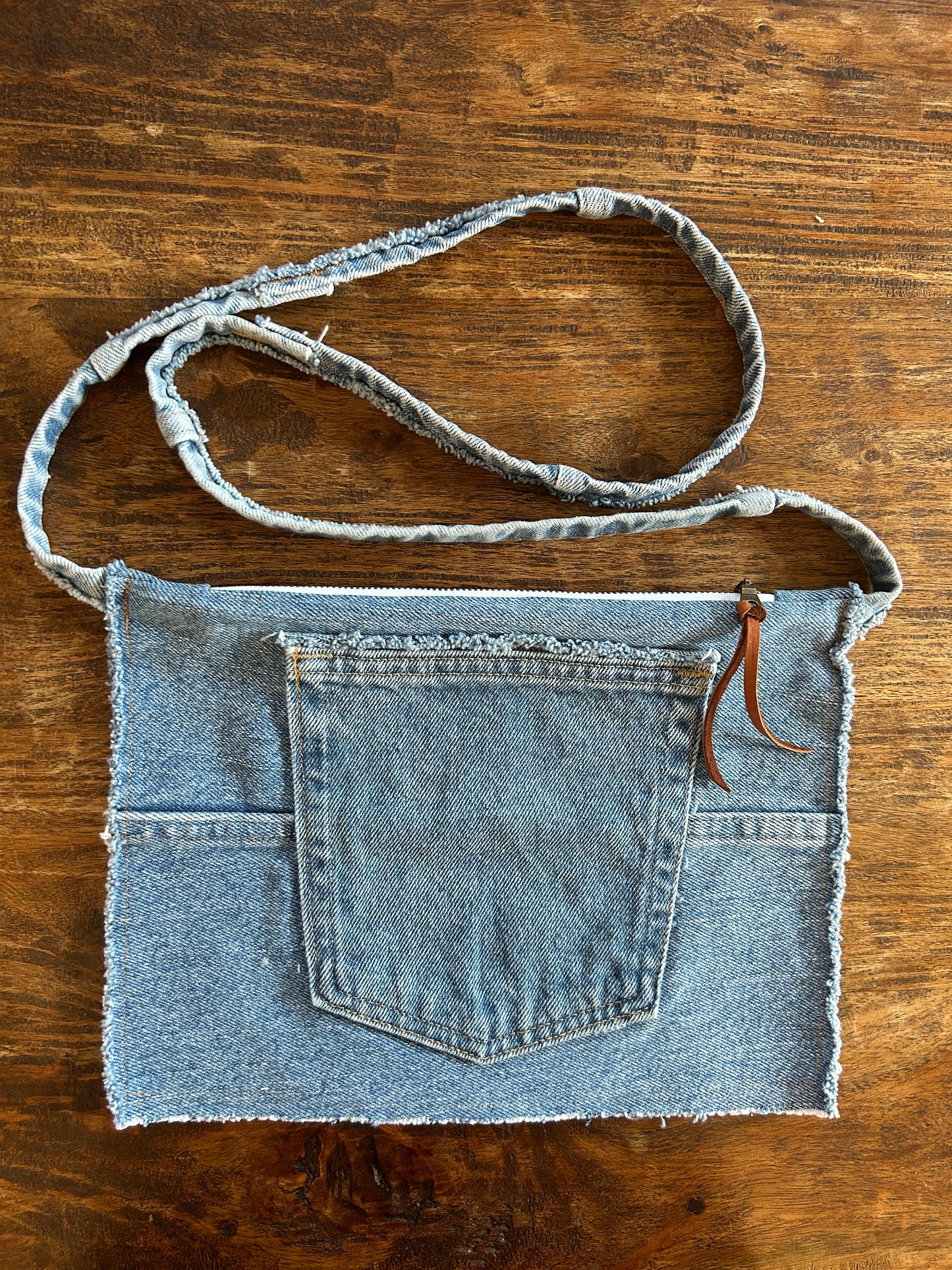 Crossbody - Courtney