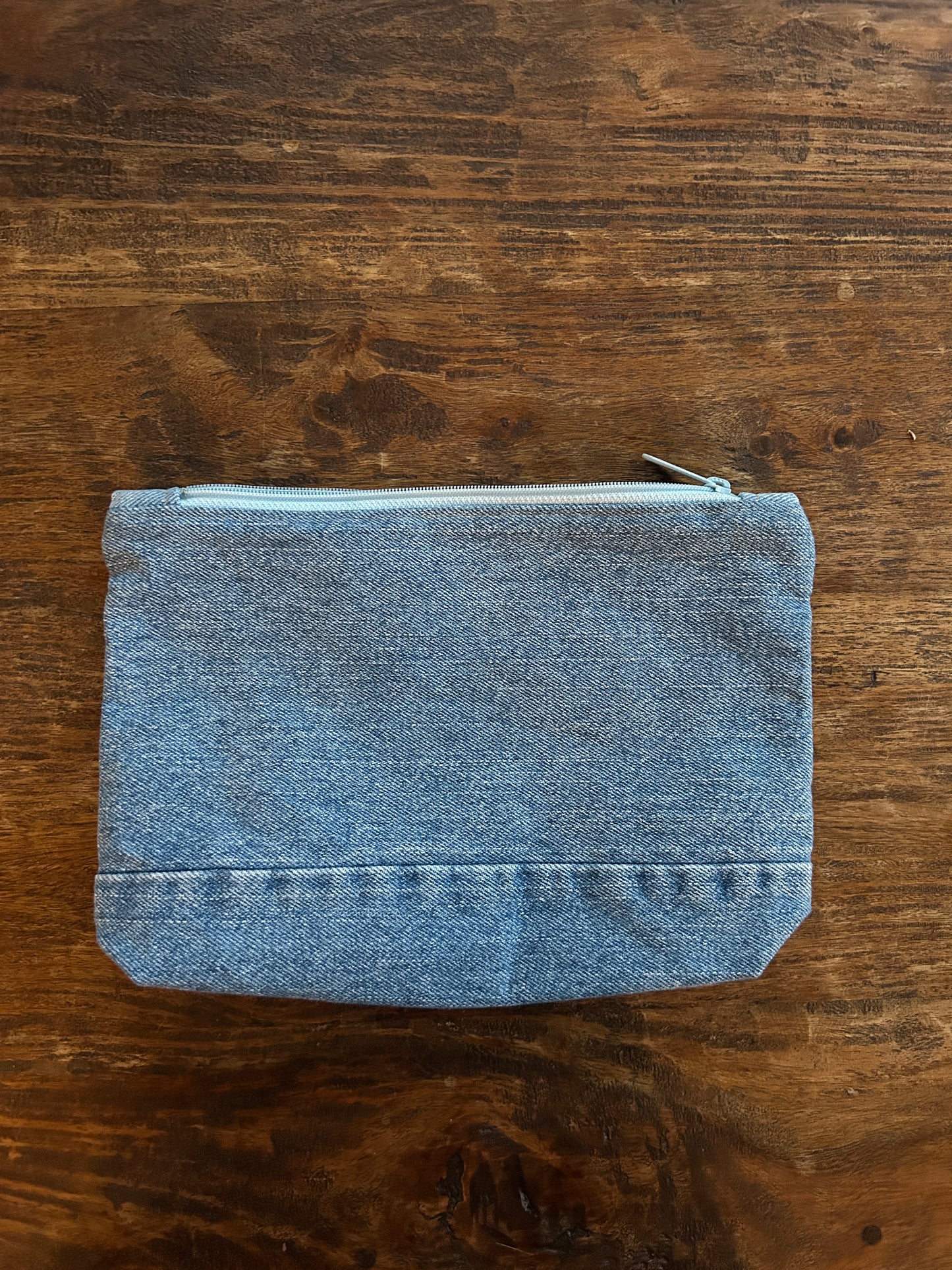 Large Clutch - Josie