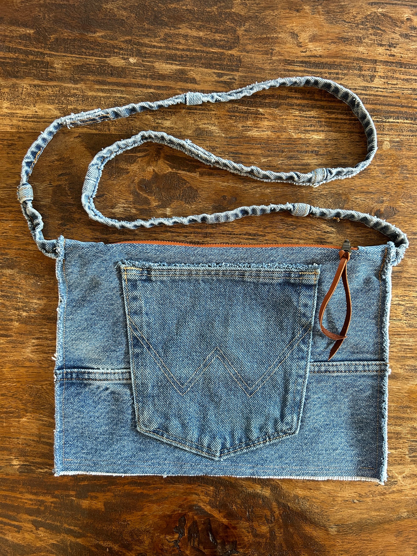 Crossbody - Brittany