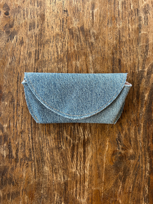 Eye Candy Case - Goldie